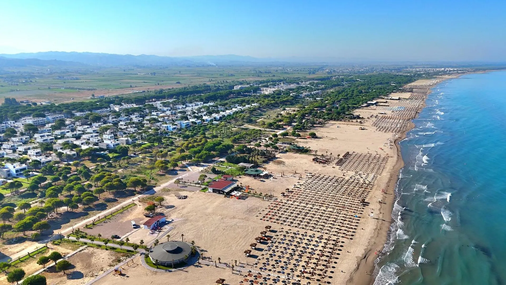Emerald Apartment - 286 Durres 0*,