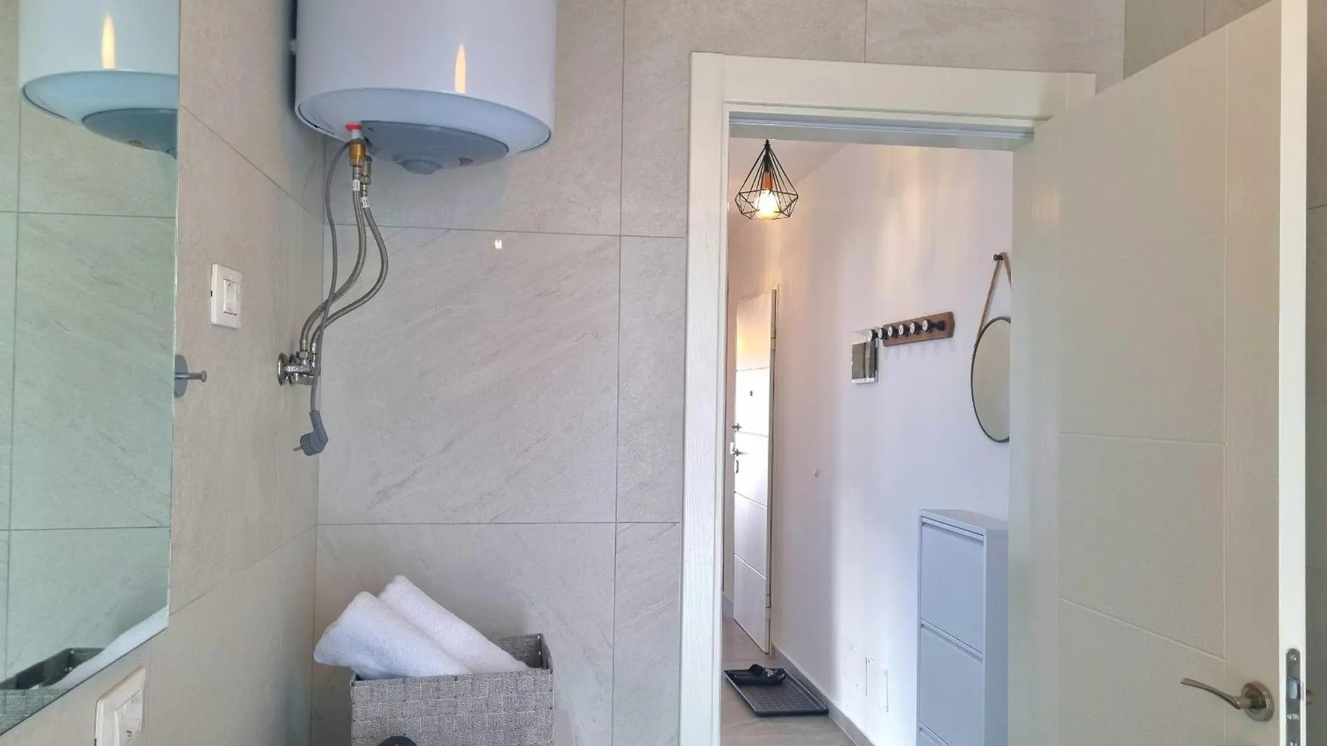 Emerald Apartment - 286 Durres 0*,  Albania