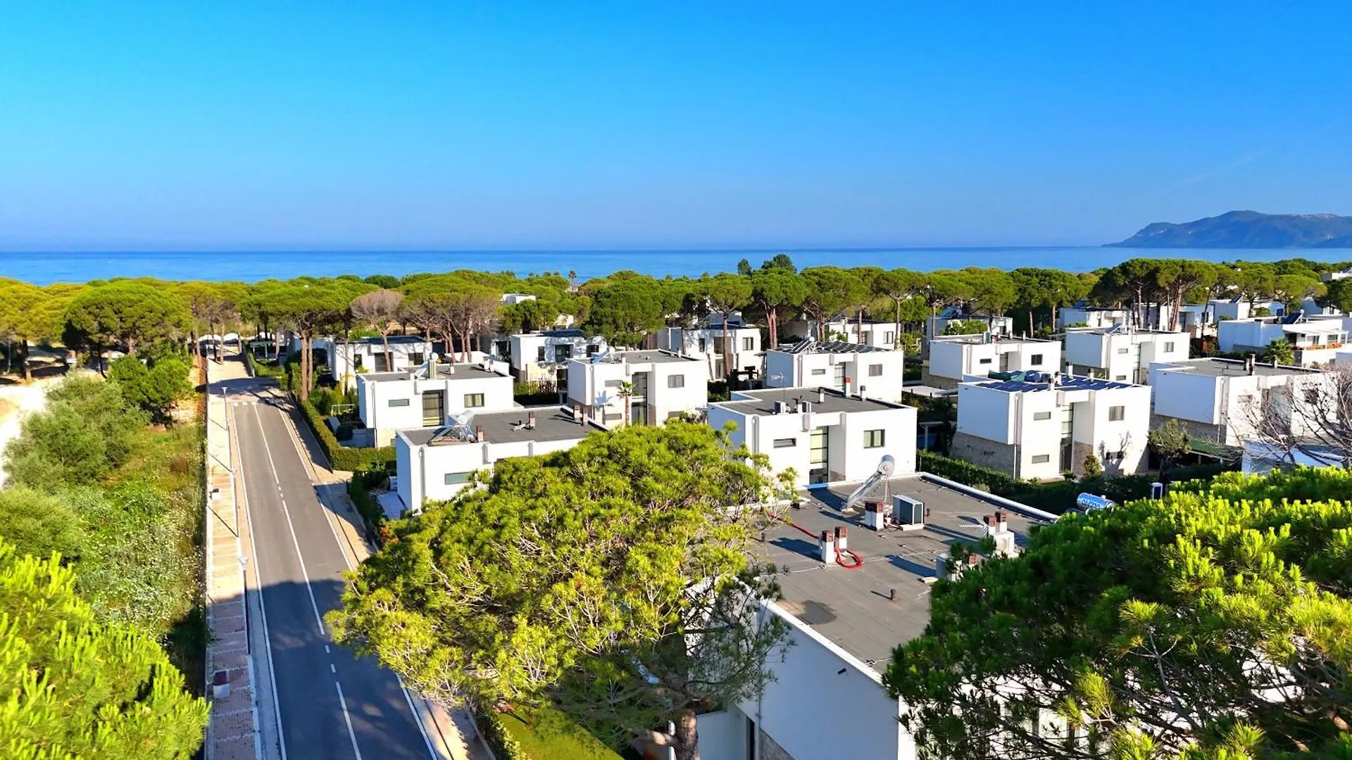 Emerald Apartment - 286 Durres Albania